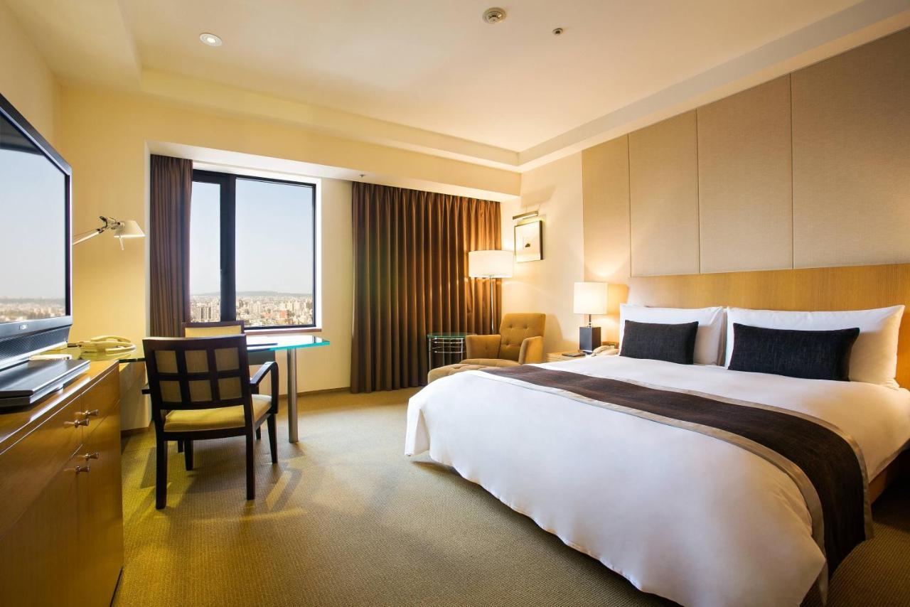 แอมบาสเดอร์ รอยัล ฮินฉู่ Hotel ซินจู๋ ภายนอก รูปภาพ