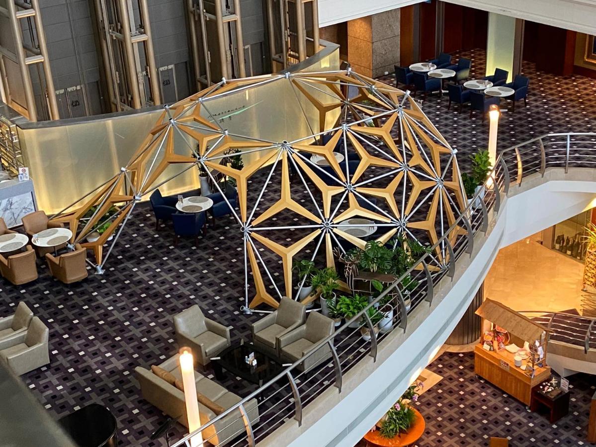 แอมบาสเดอร์ รอยัล ฮินฉู่ Hotel ซินจู๋ ภายนอก รูปภาพ The Star Lounge at Sydney Airport