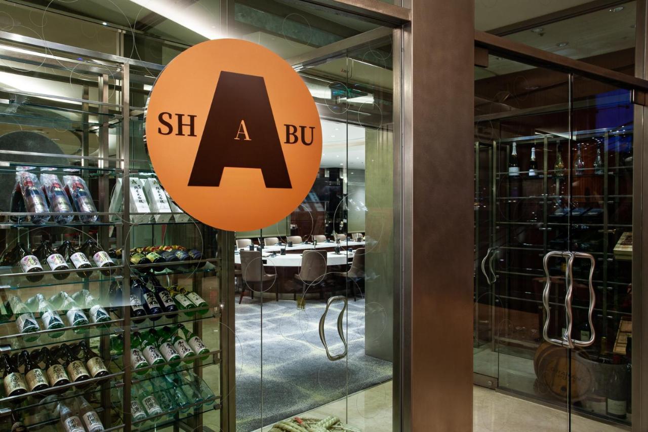 แอมบาสเดอร์ รอยัล ฮินฉู่ Hotel ซินจู๋ ภายนอก รูปภาพ A restaurant in the United Arab Emirates