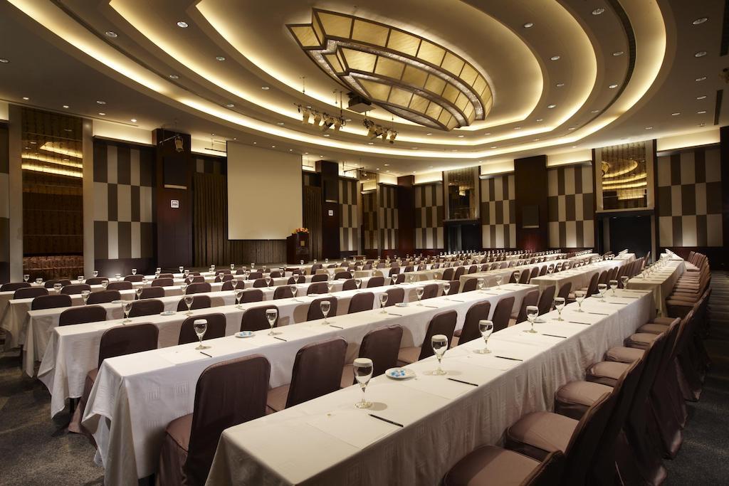 แอมบาสเดอร์ รอยัล ฮินฉู่ Hotel ซินจู๋ ภายนอก รูปภาพ The Grand Ballroom
